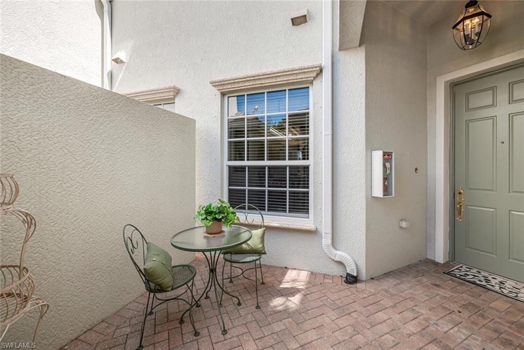 9243 Tesoro LN # 103