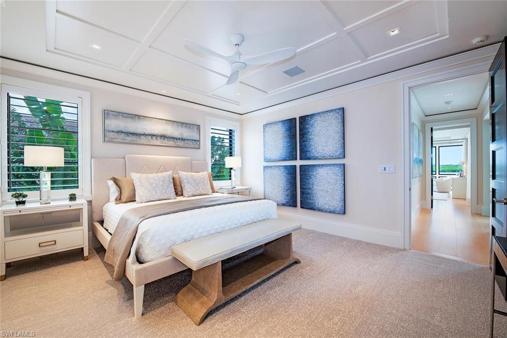 700 Admiralty Parade W