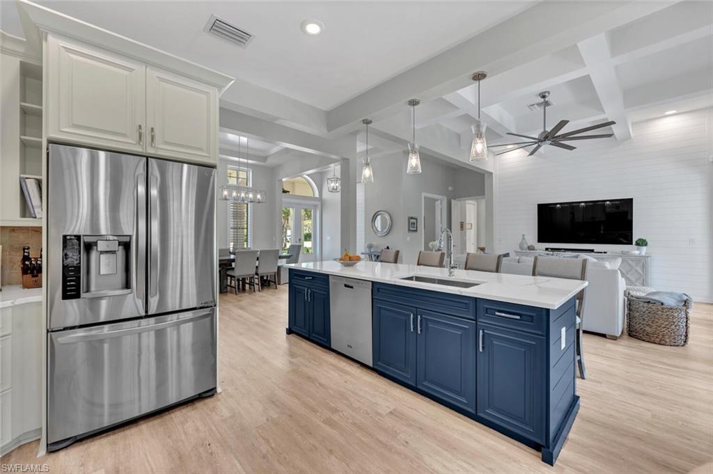 339 Saddlebrook LN SE