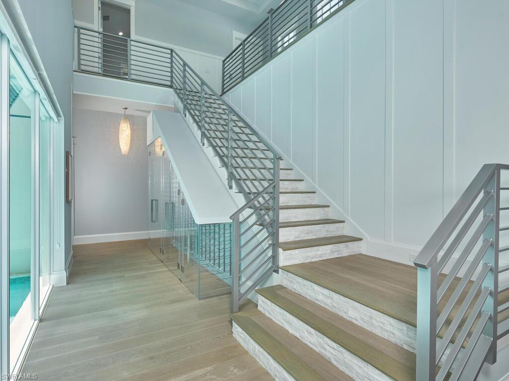 242 2nd AVE S