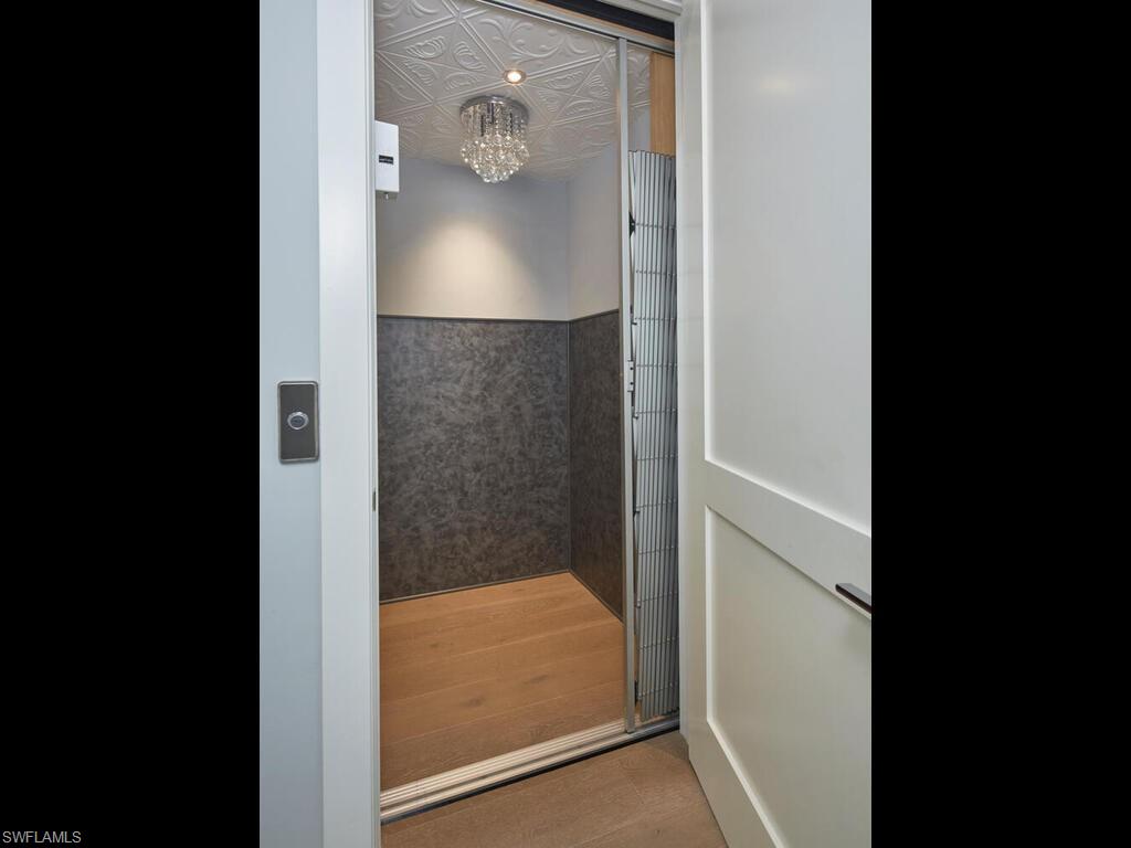 242 2nd AVE S