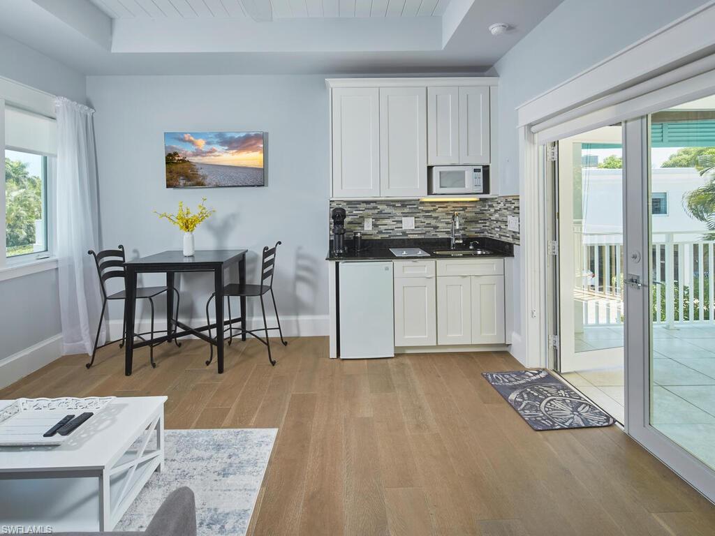 242 2nd AVE S