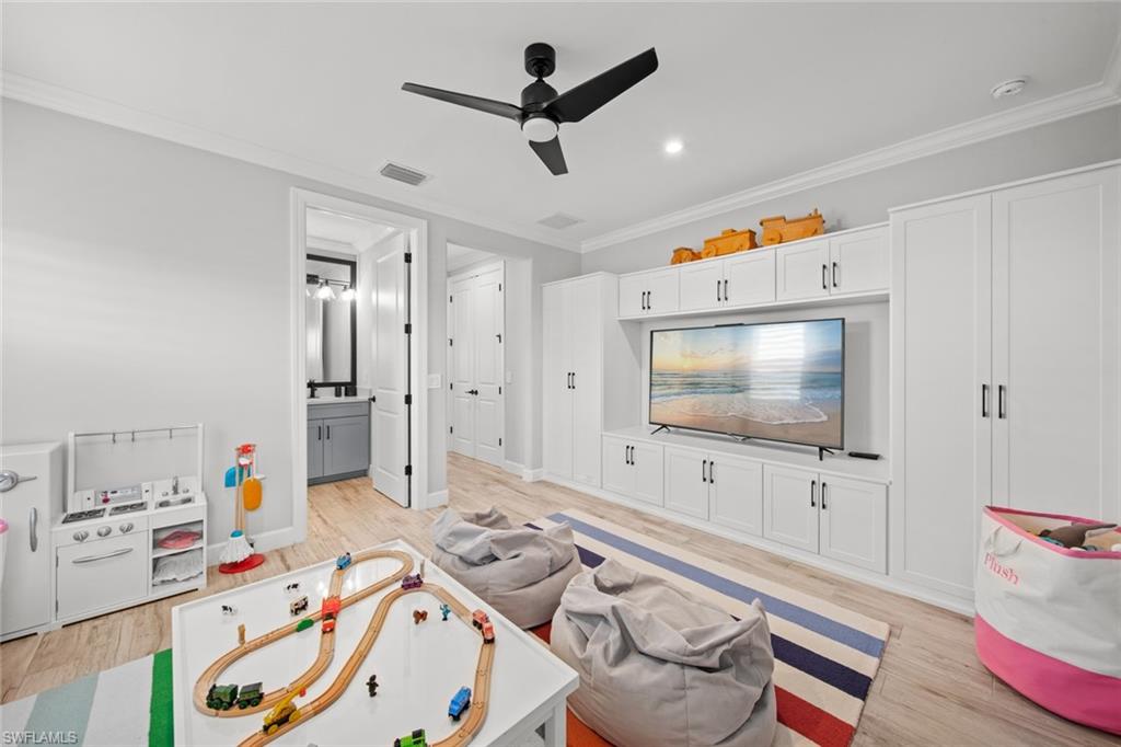 11611 Roseto CT