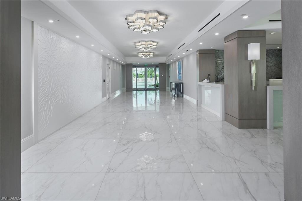 3991 Gulf Shore BLVD N # 904