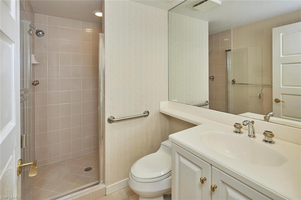 3991 Gulf Shore BLVD N # 904