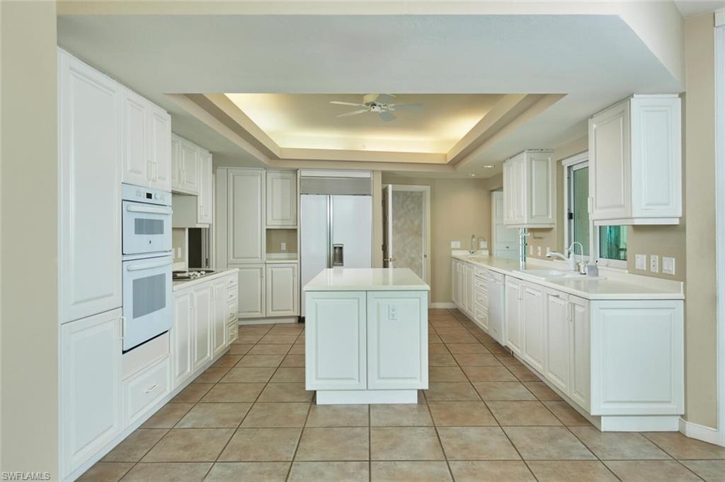 3991 Gulf Shore BLVD N # 904