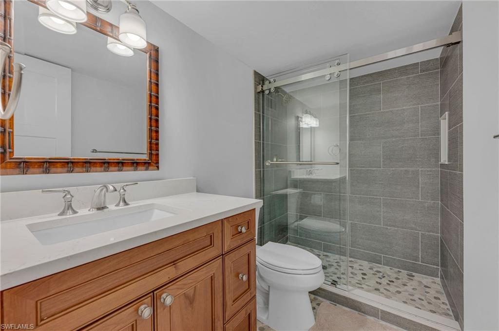 1222 Gordon DR unit 3