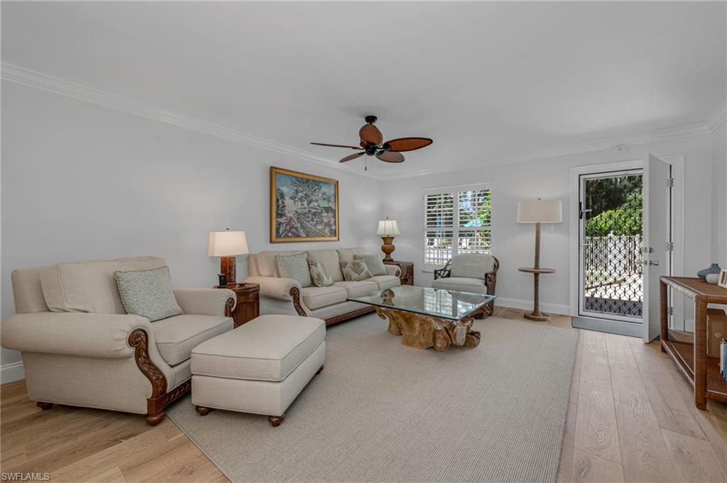 1222 Gordon DR unit 3