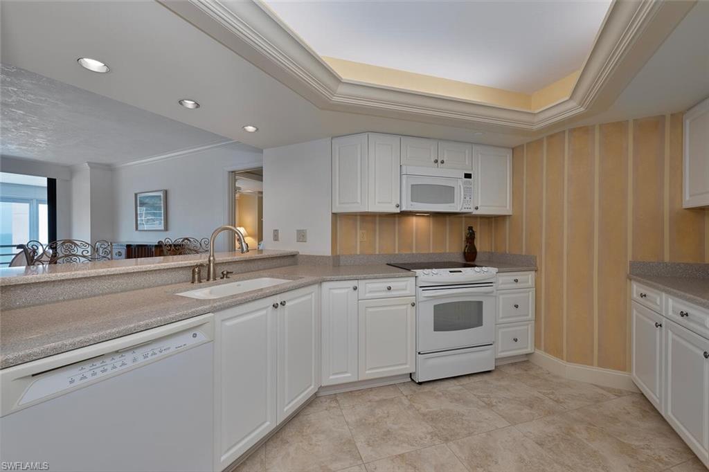 4751 Gulf Shore BLVD N # 1507