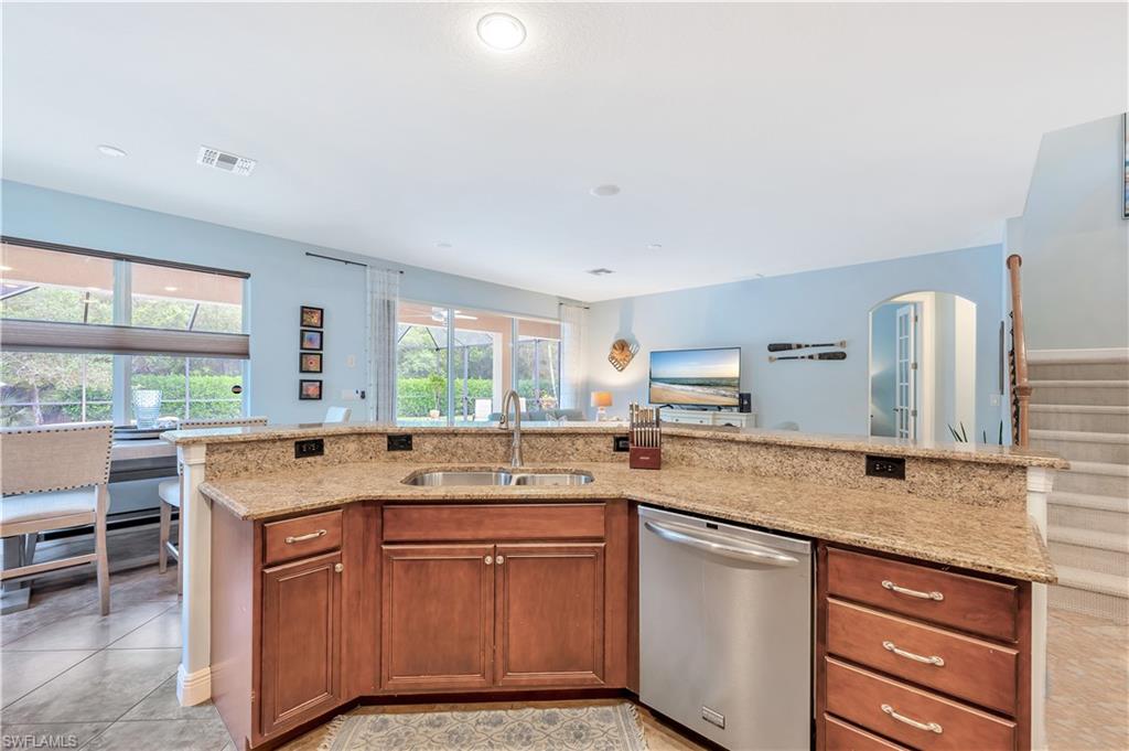 7839 Martino CIR