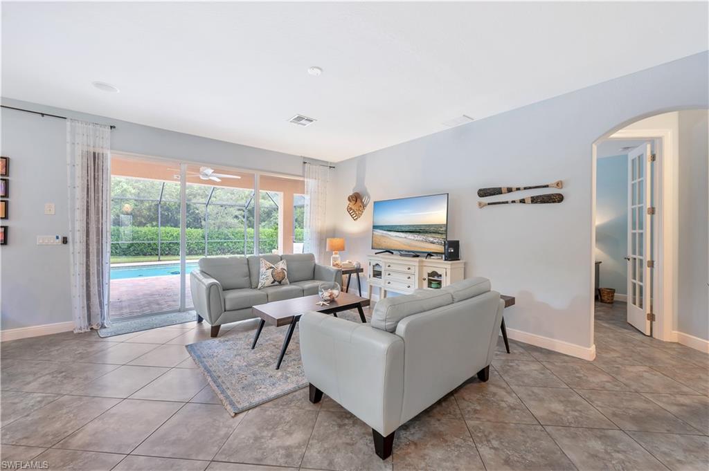 7839 Martino CIR