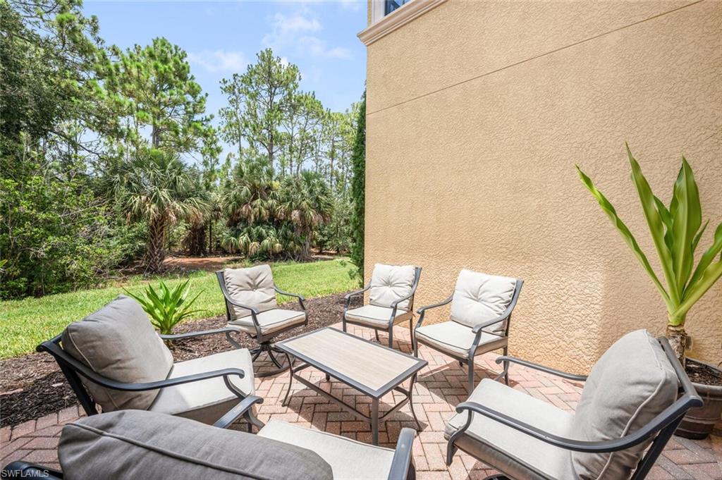 7839 Martino CIR
