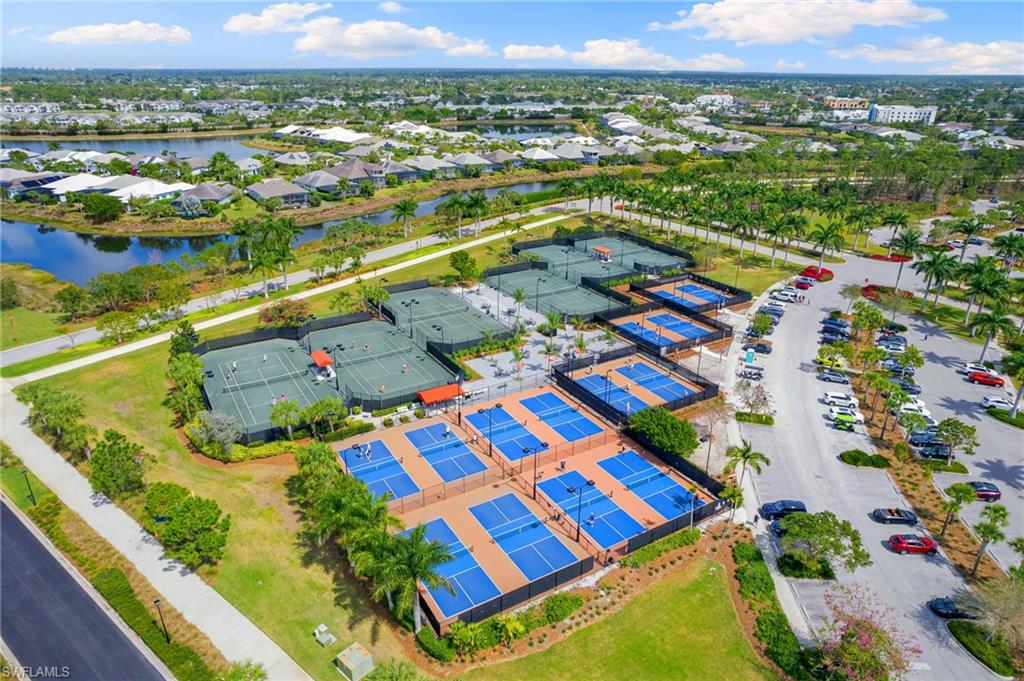 8817 Paradera CT
