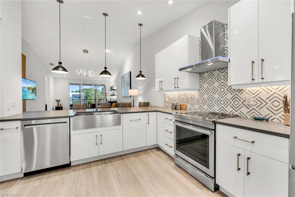 1540 Blue Point AVE # 201