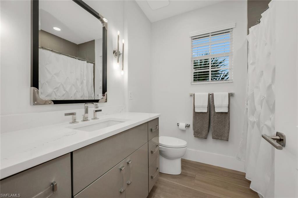 1540 Blue Point AVE # 201