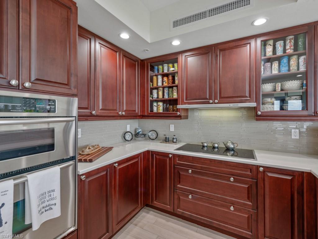 1050 Borghese LN # 804