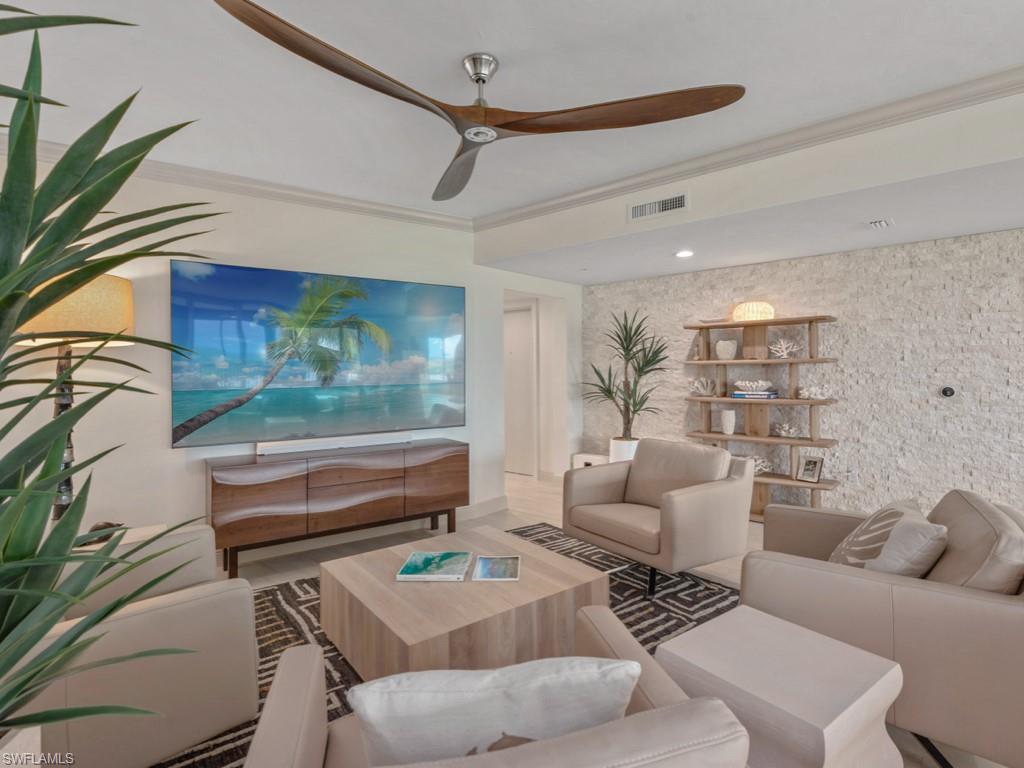 1050 Borghese LN # 804