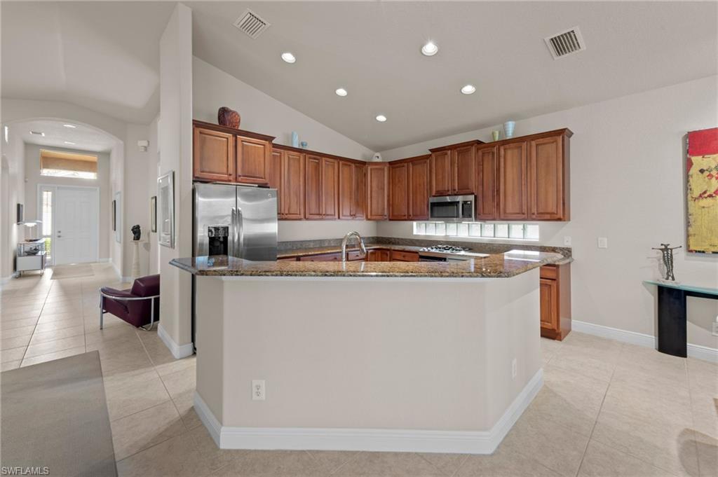 9044 Astonia WAY