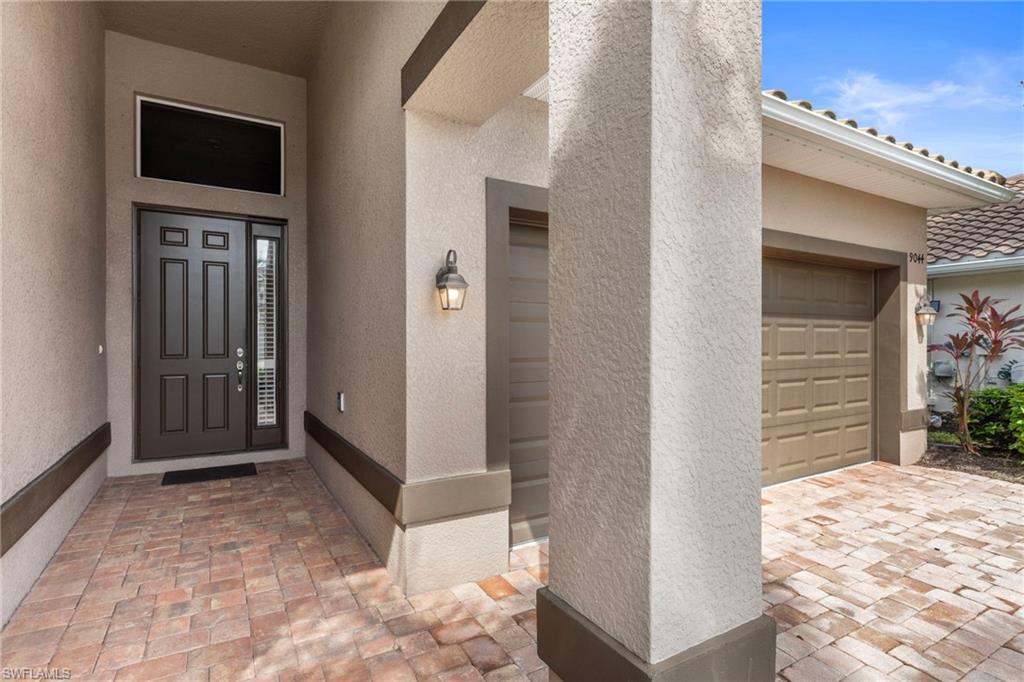 9044 Astonia WAY