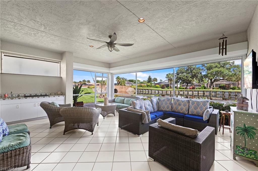 8501 Fairway Bend DR