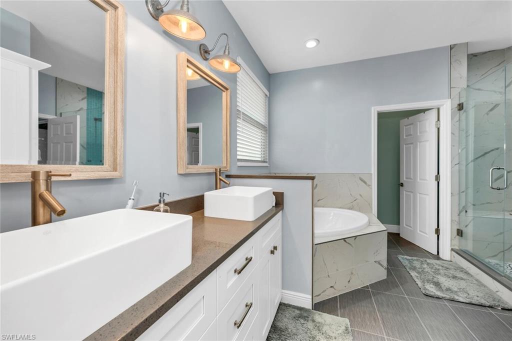 12569 Stone Tower LOOP