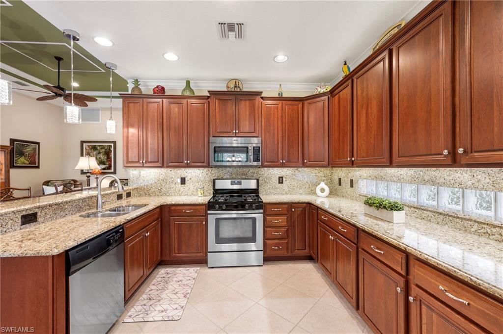 9146 Astonia WAY