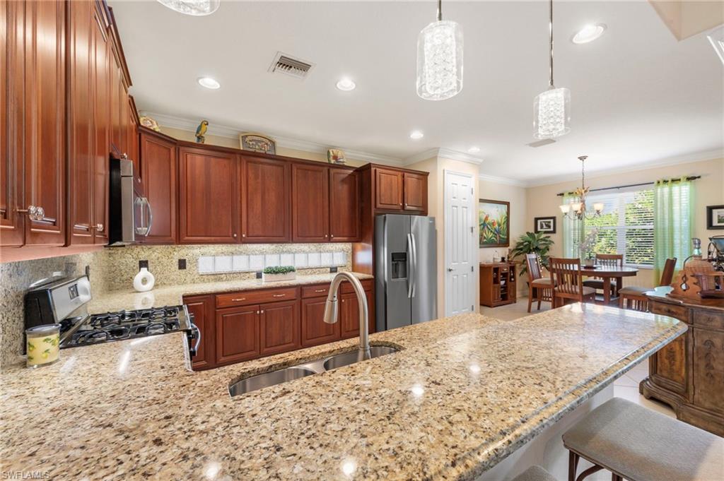 9146 Astonia WAY