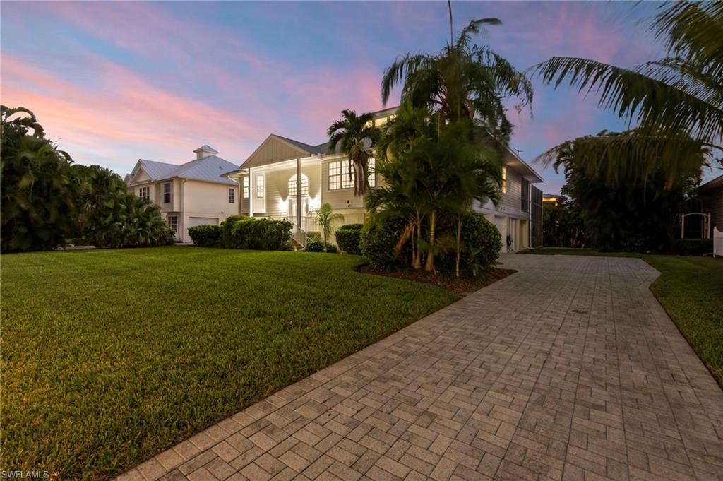 6185 Cocos DR, FORT MYERS