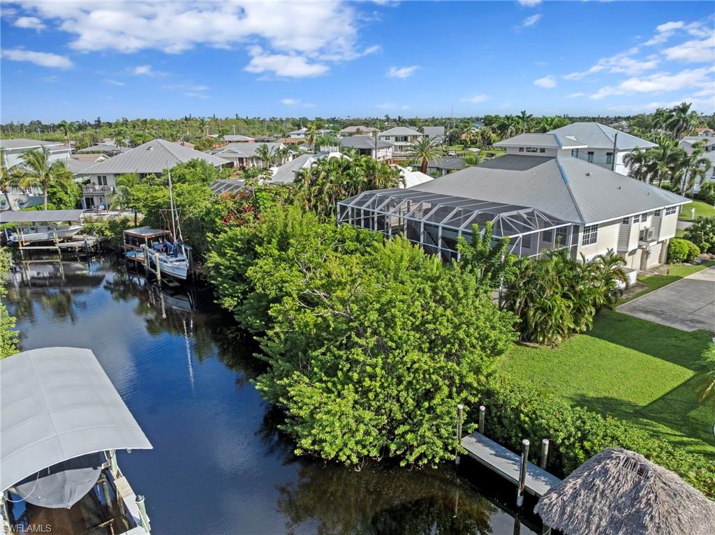 6185 Cocos DR, FORT MYERS