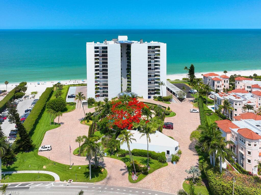 3951 Gulf Shore BLVD N # 201, NAPLES Unit: 201