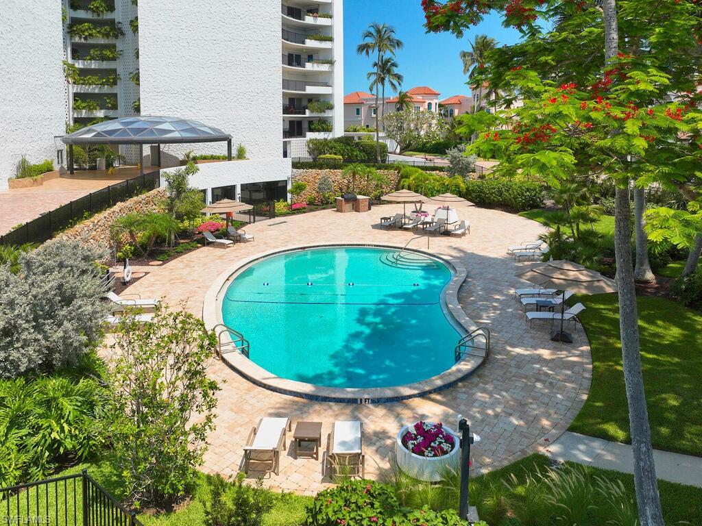 3951 Gulf Shore BLVD N # 201, NAPLES Unit: 201