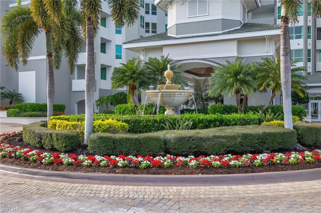 285 GRANDE WAY # 404