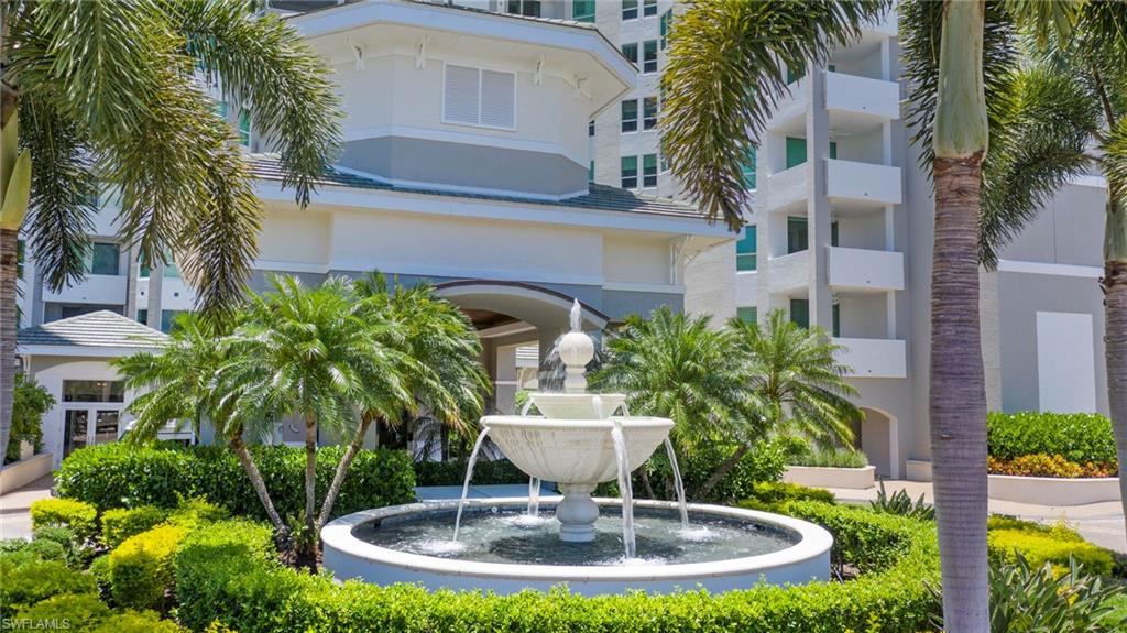 285 GRANDE WAY # 404