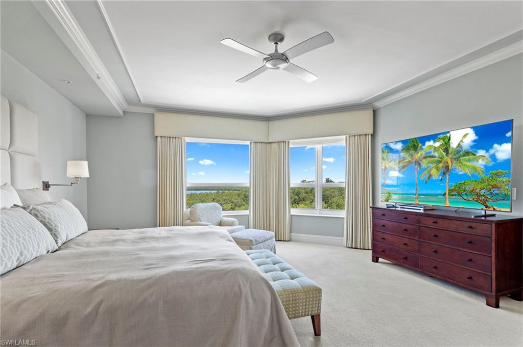 285 GRANDE WAY # 404