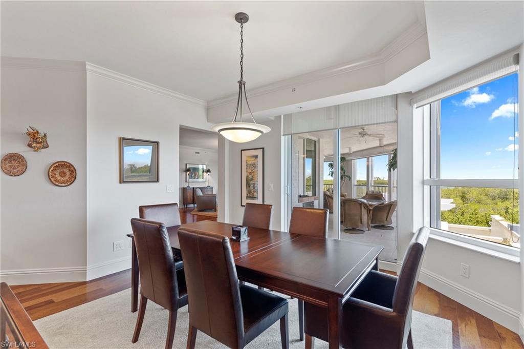 285 GRANDE WAY # 404