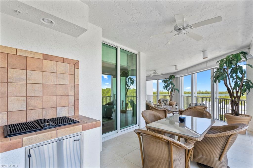 285 GRANDE WAY # 404