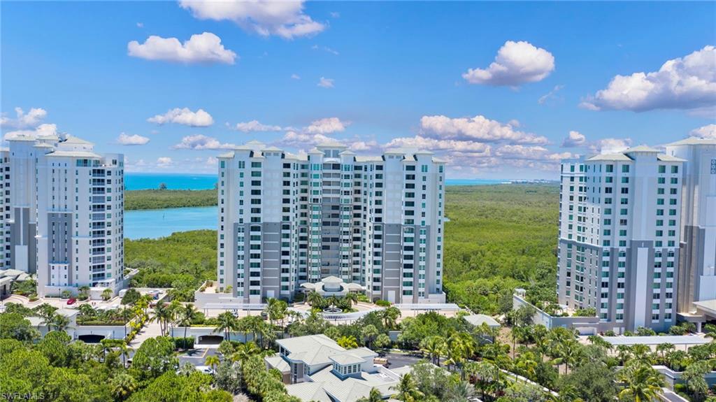 285 GRANDE WAY # 404