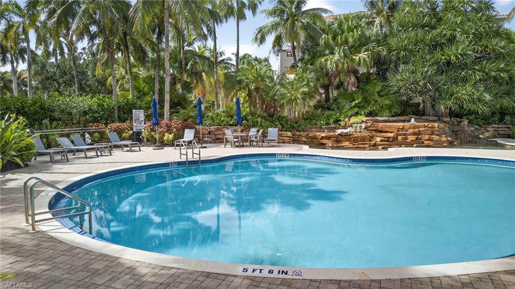2850 TIBURON BLVD E # 101