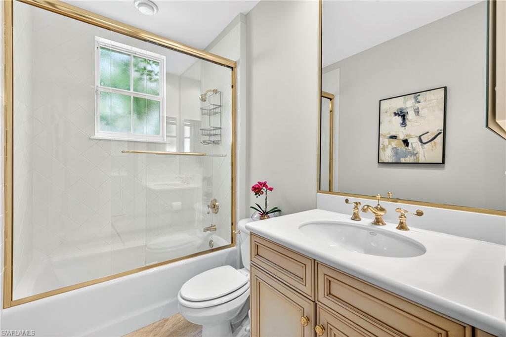2850 TIBURON BLVD E # 101