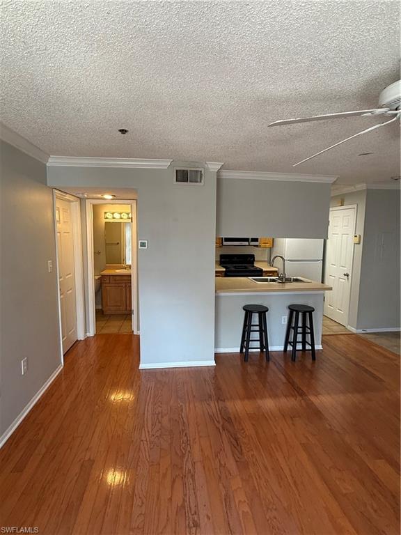 1000 horatio W # 226