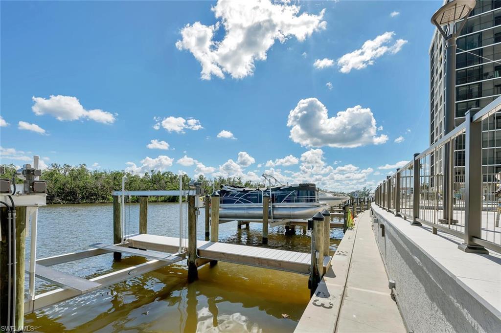 26225 Hickory BLVD # 10B