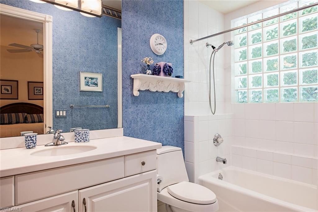 309 Little Harbour LN