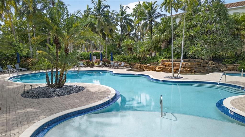 2830 TIBURON BLVD E # 102, NAPLES Unit: 102