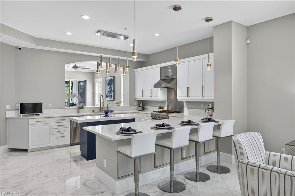 2830 TIBURON BLVD E # 102, NAPLES Unit: 102