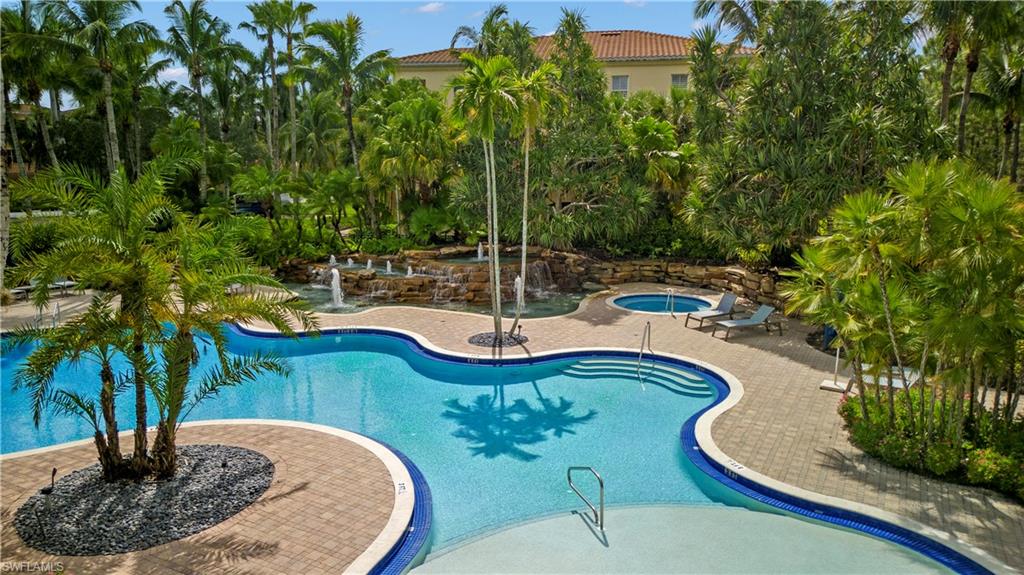 2847 Tiburon BLVD E # 102, NAPLES Unit: 102