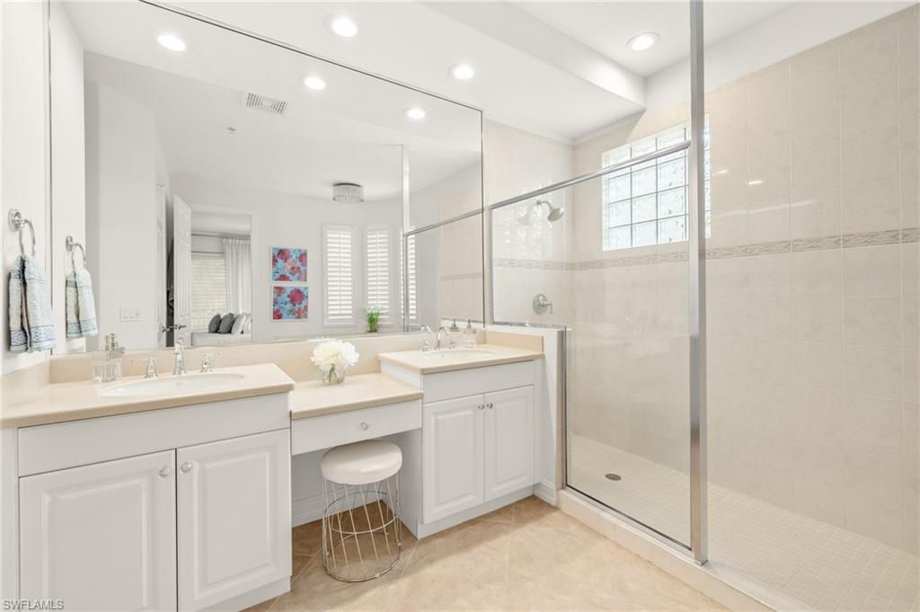 2847 Tiburon BLVD E # 102, NAPLES Unit: 102