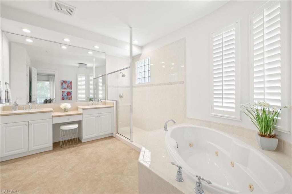 2847 Tiburon BLVD E # 102, NAPLES Unit: 102