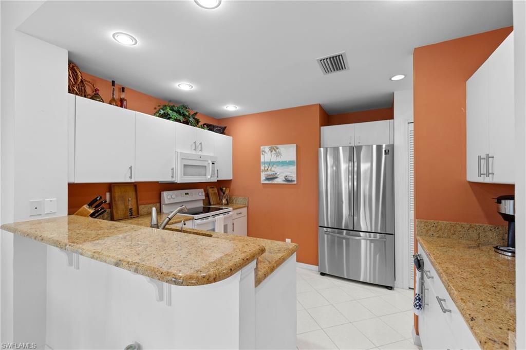 8291 Grand Palm DR # 4