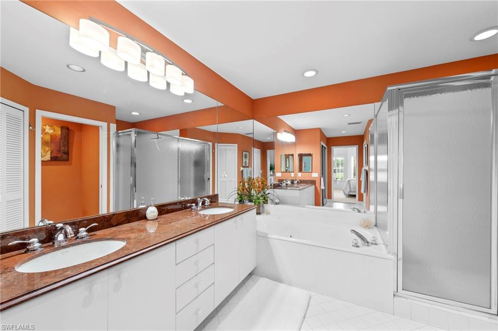 8291 Grand Palm DR # 4