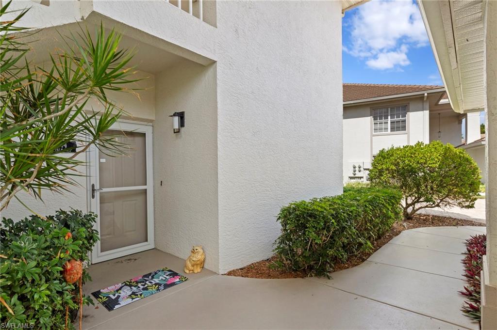 8291 Grand Palm DR # 4